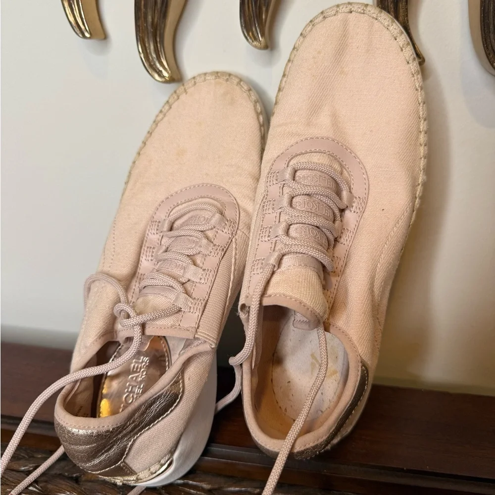 Michael Kors Woman's Finch Lace Up Optic/Ivory